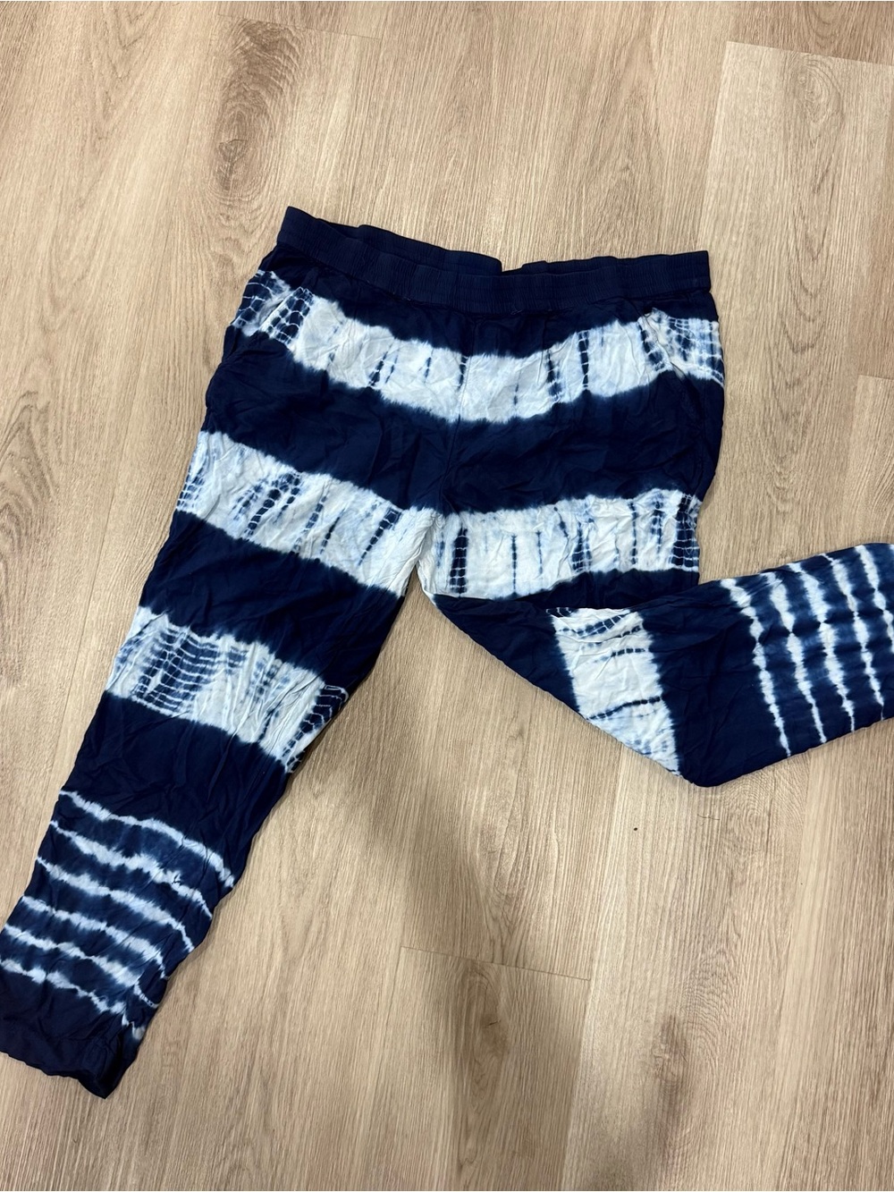 Aerie Tie-Dye Navy and White Pants